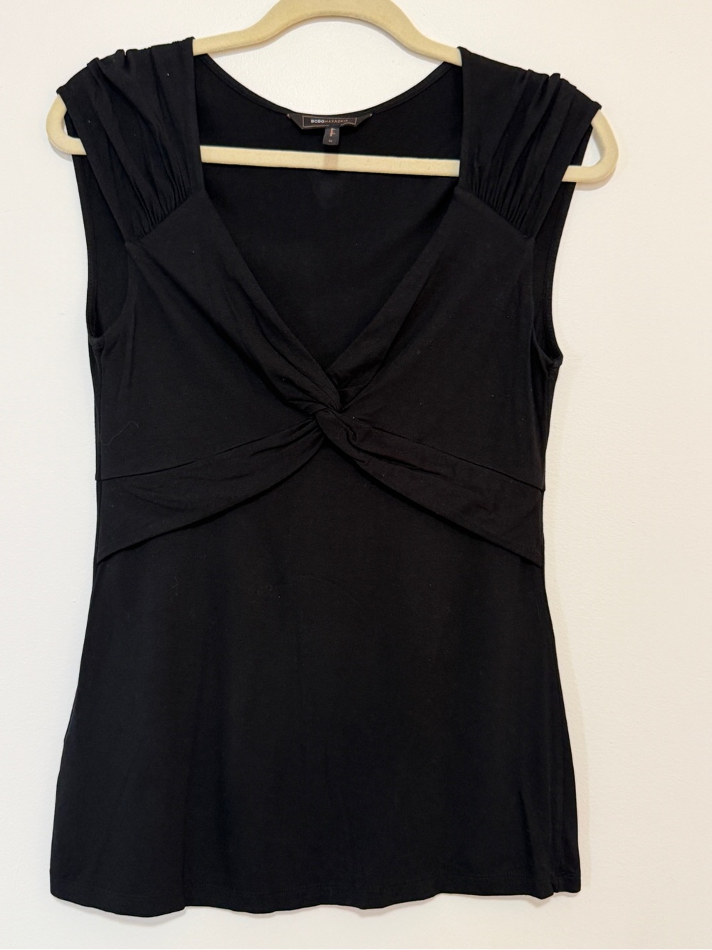 BCBGMAXAZRIA Black Twist Knot Front V-Neck Top